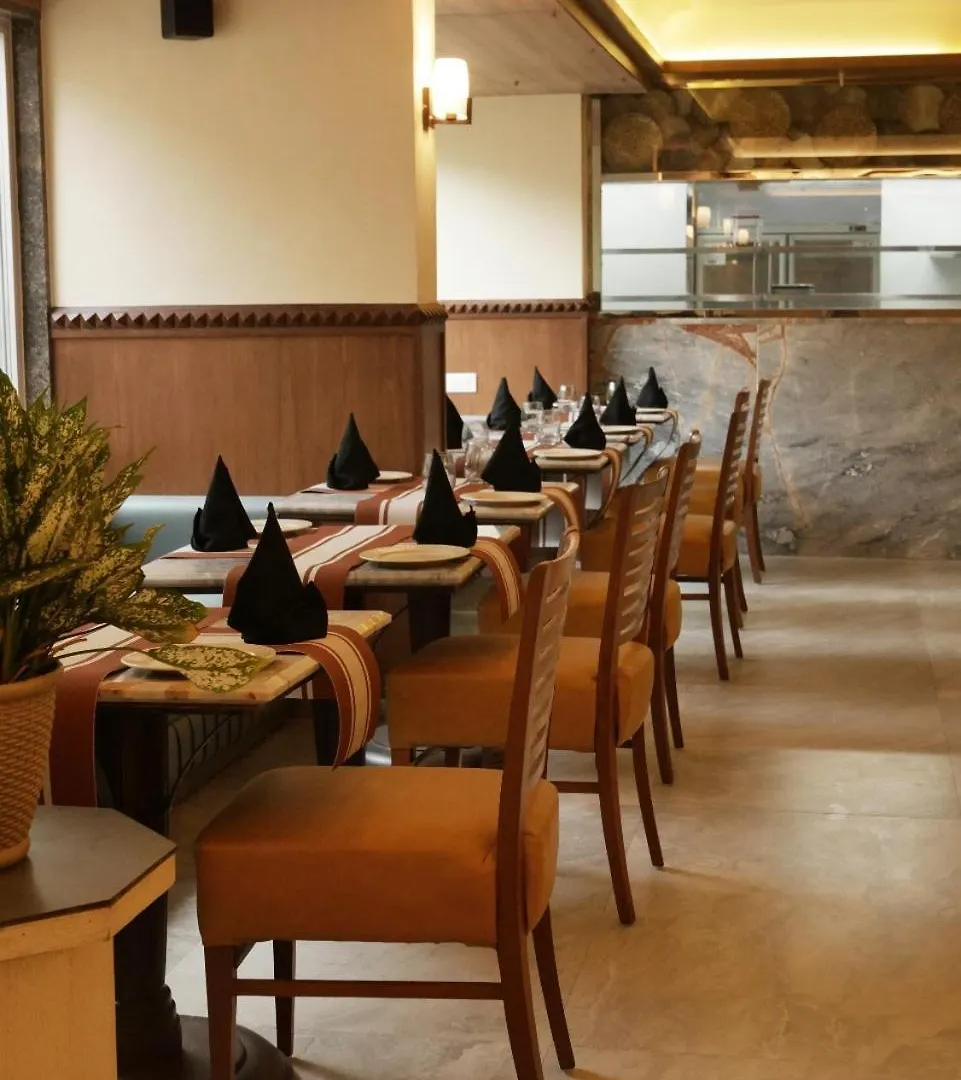 ***  Hotel Amar Agra  India